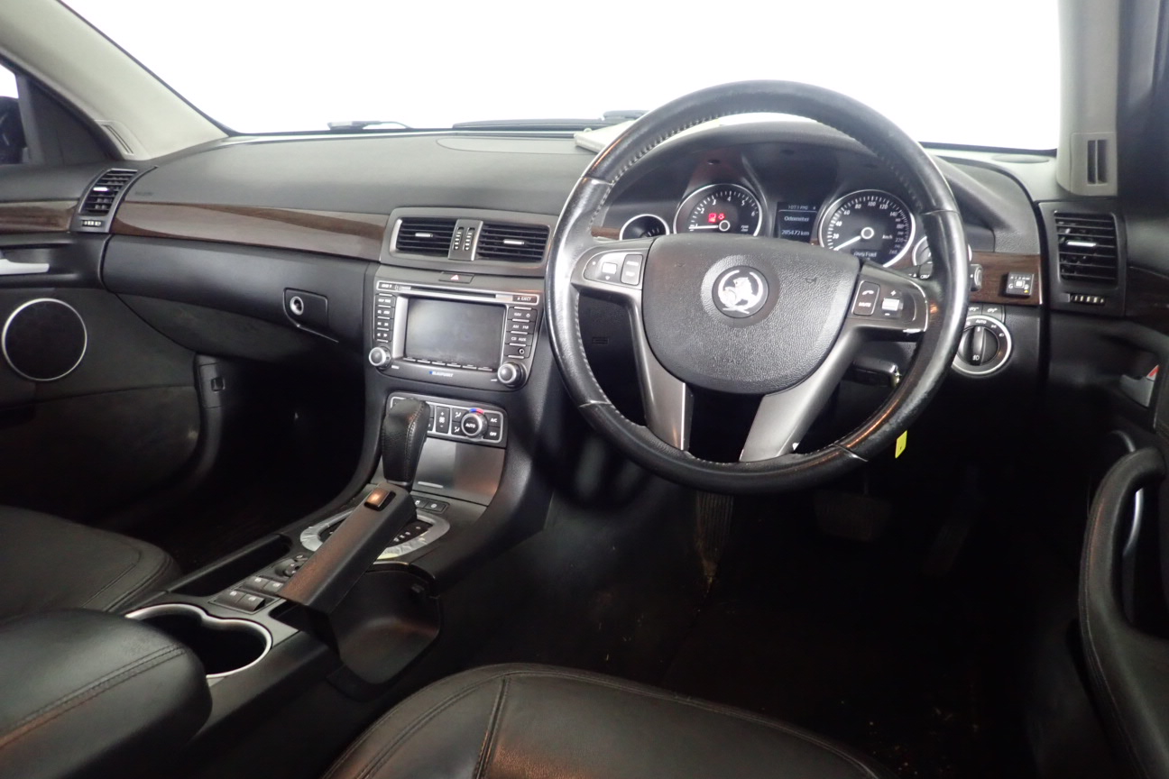CLOSING DOWN SALE: 7" Carplay