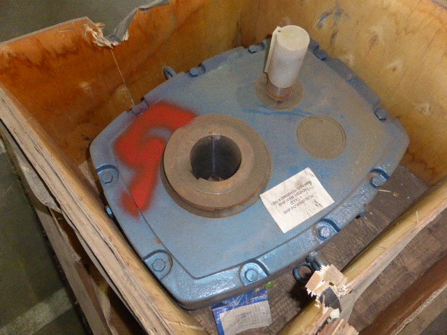 Bulk items, gold diamonds, silver coins