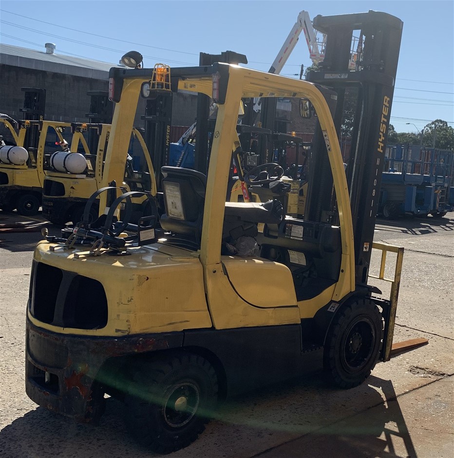 Toilet Portable - Sewer Connect - Glendenning
