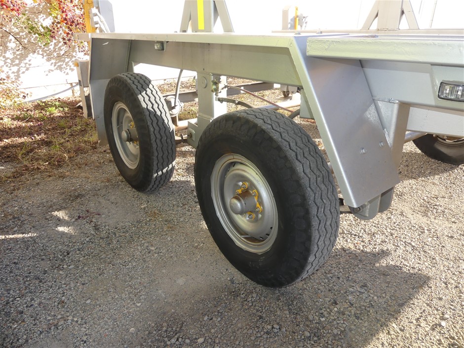 Quantity of 50 1800mm Star Pickets(Unused),