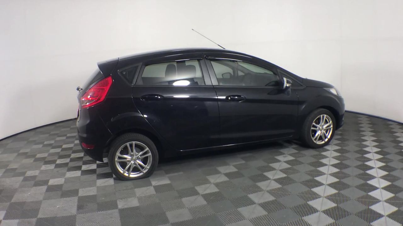 2013 Volkswagen Polo Comfortline Petrol Hatch