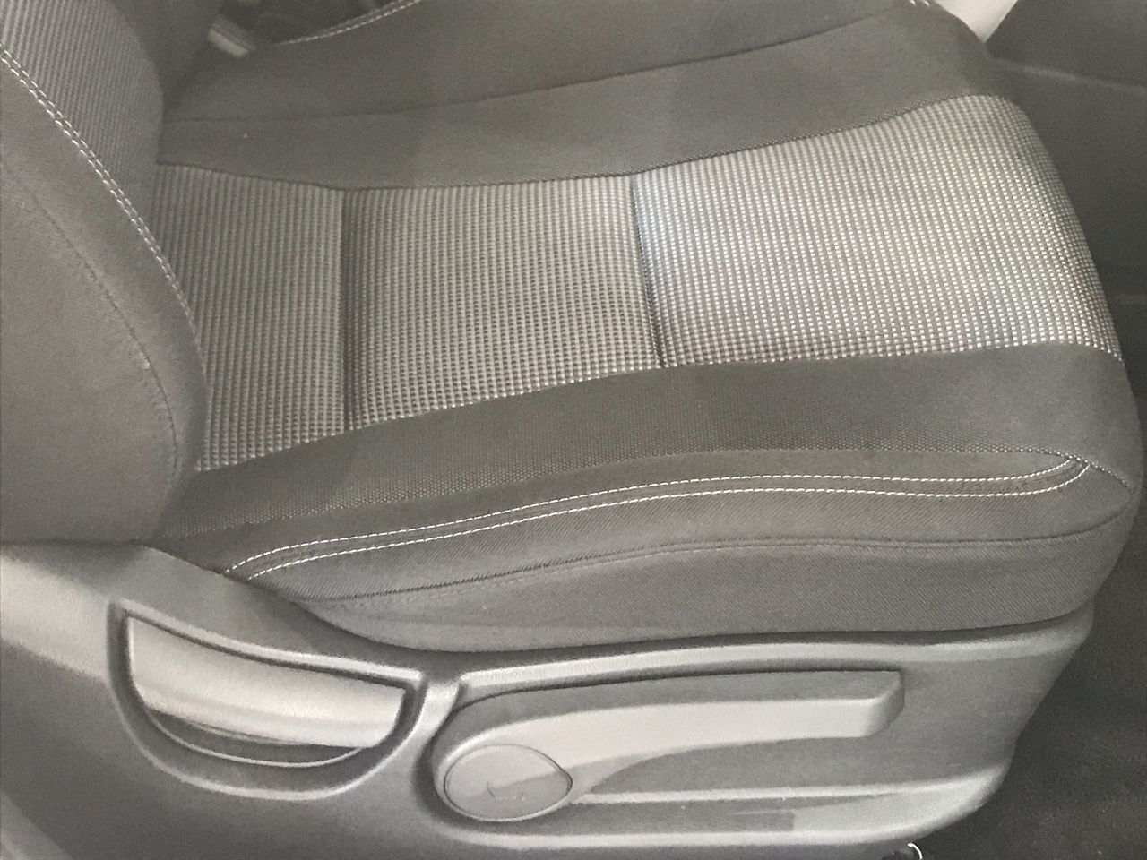General Protective Hard Case With Wheels