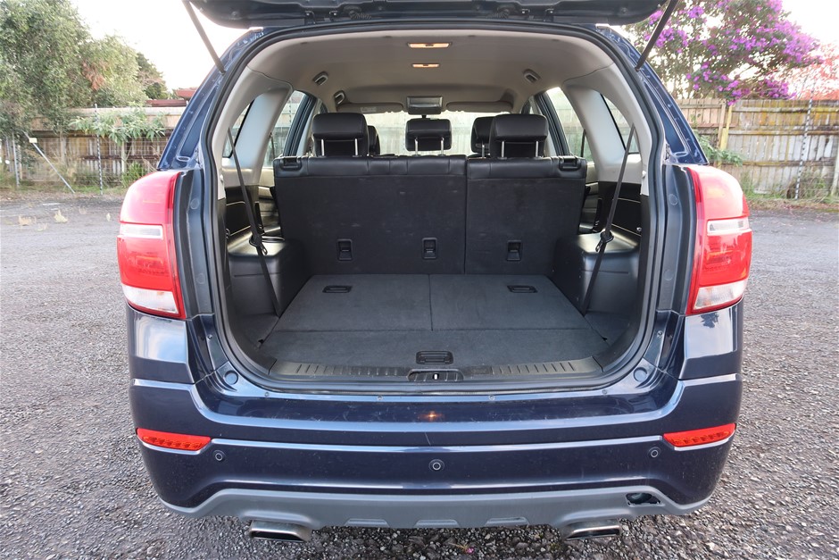 18ct Heavy Rose Gold Plated 7 Ring Lucky Charm Necklace