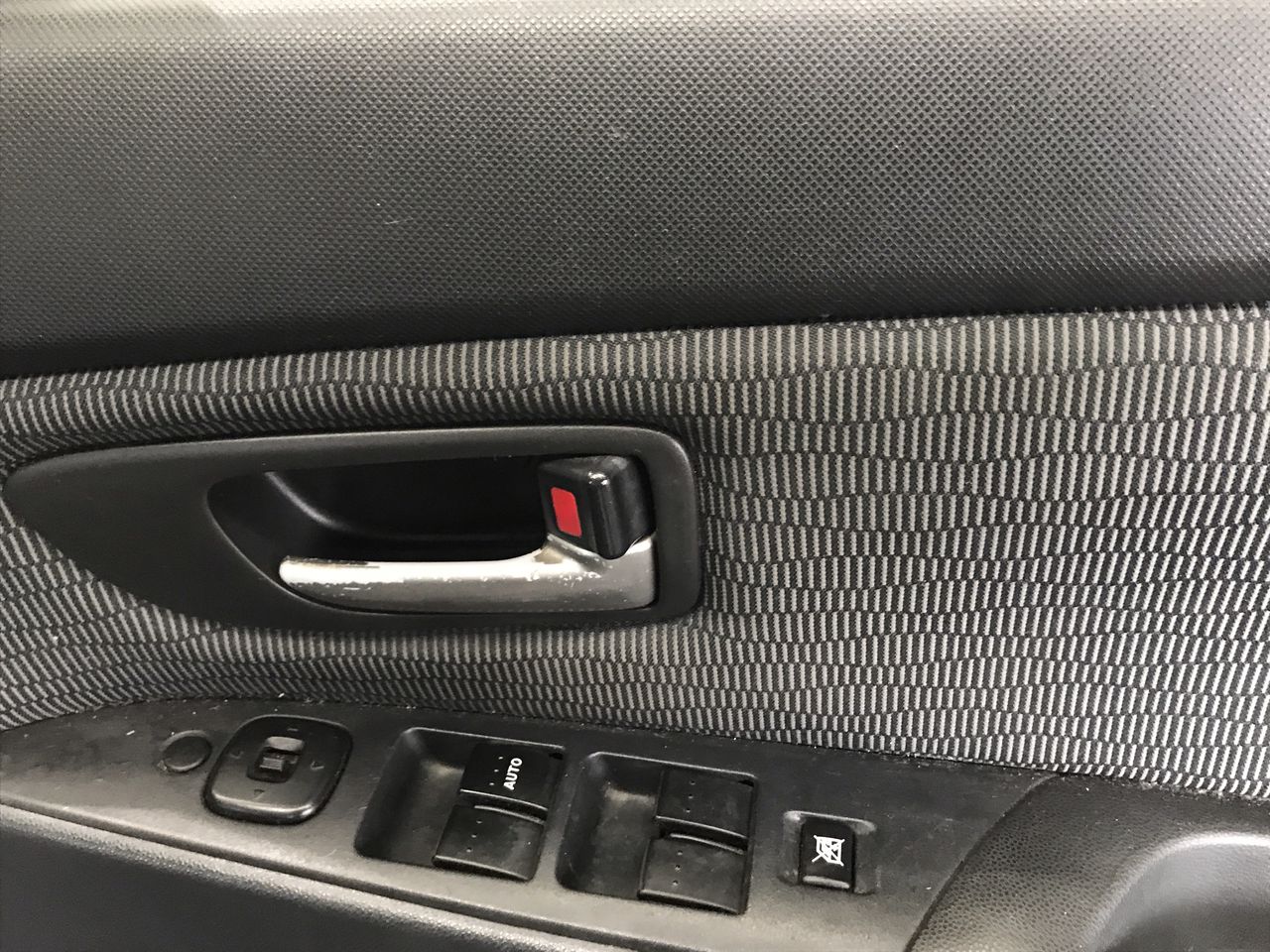 2011 Kia Carnival S Petrol