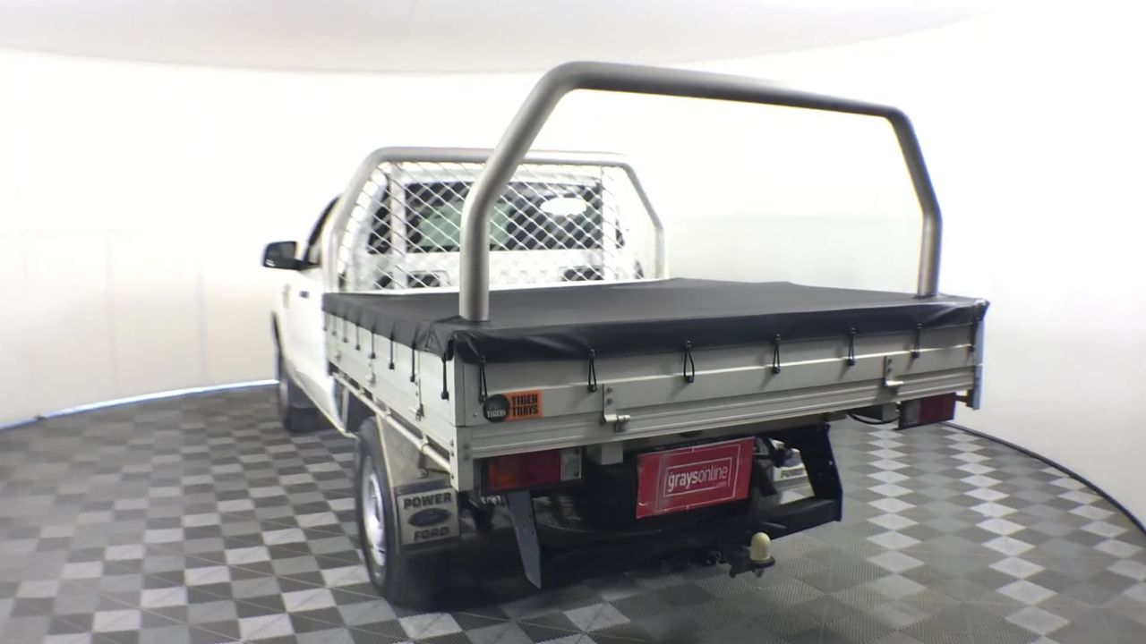 Quantity of 50 1800mm Star Pickets(Unused),