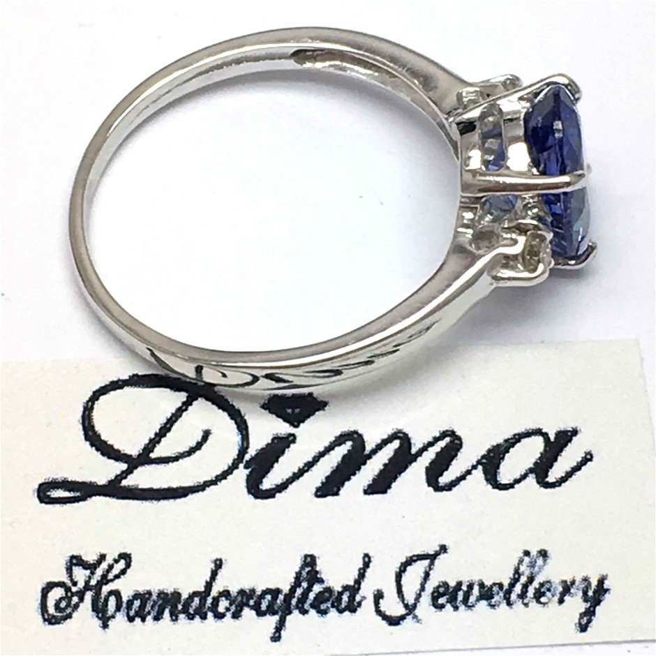 Bulk items, gold diamonds, silver coins