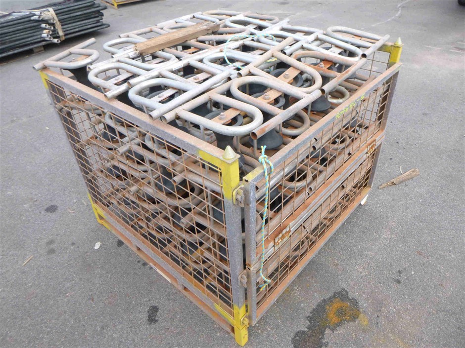 30 Bottle Lattice in Pine Natural Finish