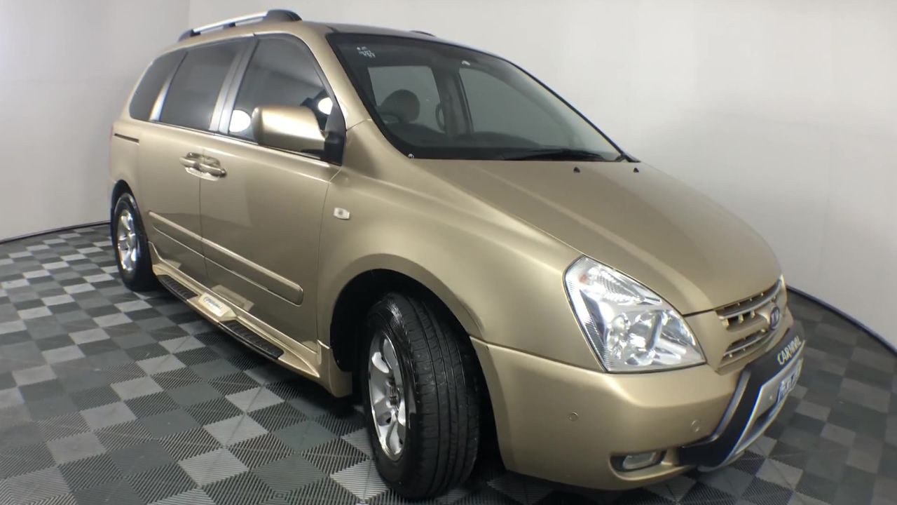 Kia carnival 2008