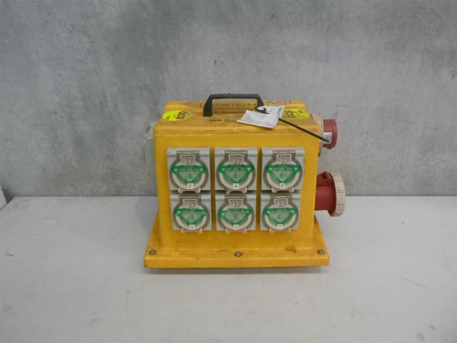 CyberPower CP1300EPFCLCD Uninterruptible Power Supply
