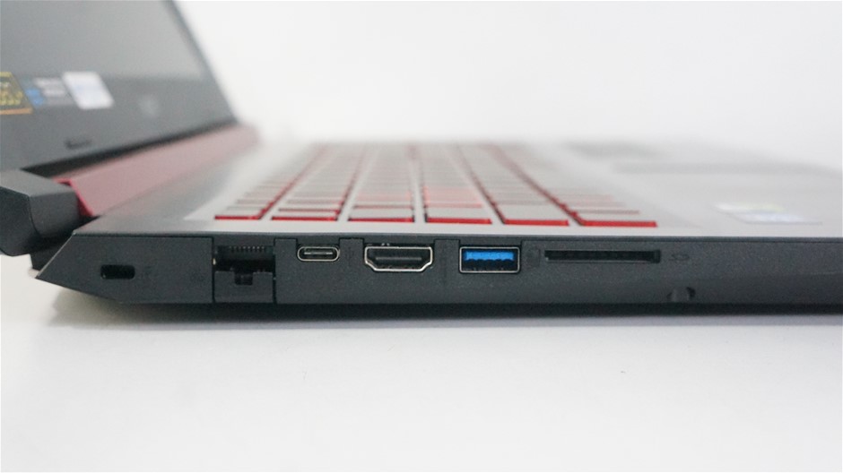 <p>DELL LATITUDE 5320</p>