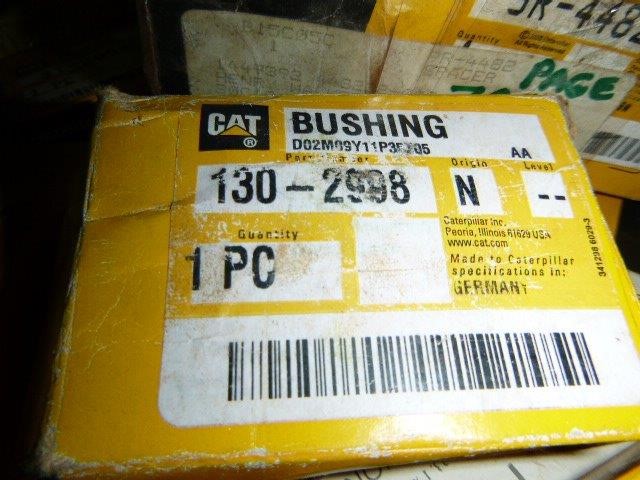 <p>Pallet of Machine Tool Acessories and Tooling</p>