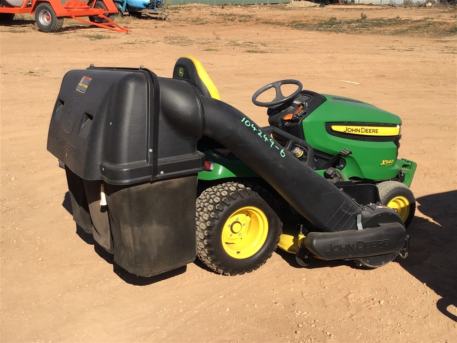<p>2007 Four Winns Vista 258</p>