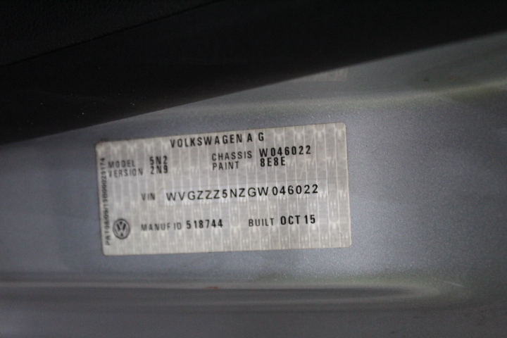 Quantity of 2 20.5-25 Earthmoving Tyres(Unused)