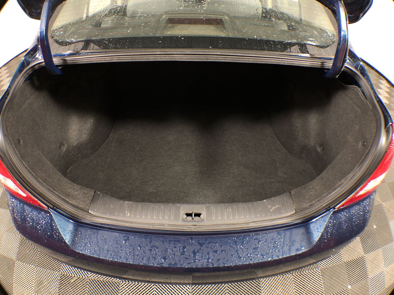 0.08 carat white 5 round diamond
