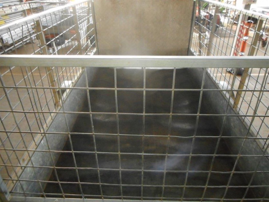 <p>Office Chairs (Pallet)</p>