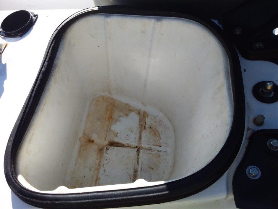 500Pcs Poker Chips Game Set with Cards, Dice & Aluminum Case