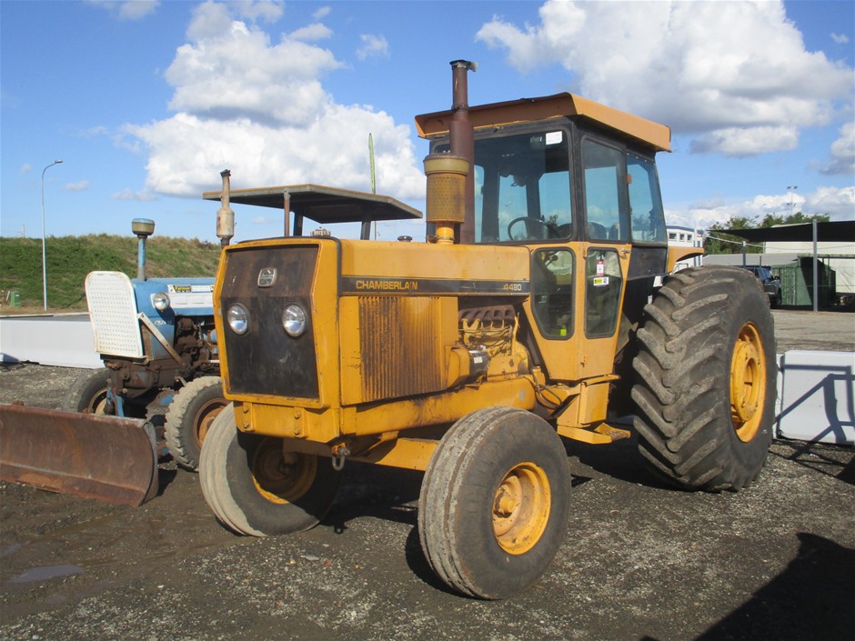 Chamberlain 4480 Tractor Auction (00117026941) Grays Australia