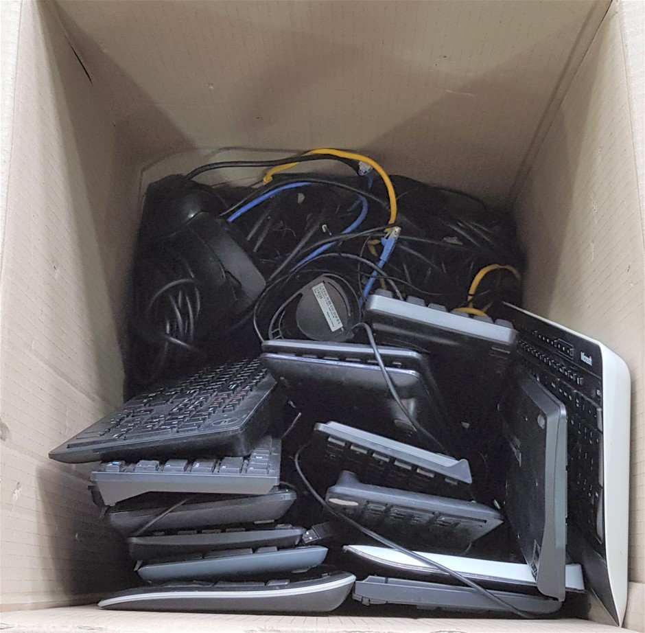 Box Of Assorted Computer Accessories Auction 0002 5042429 Grays Australia