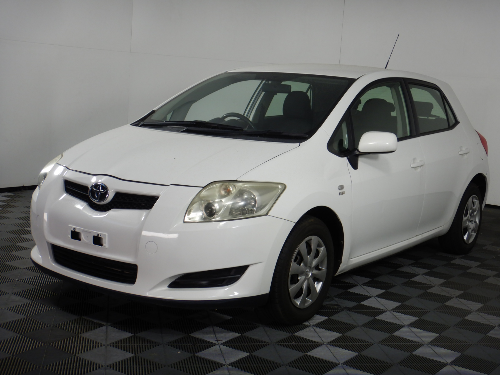 2009 Toyota Corolla Ascent Automatic Hatchback (WOVRREPAIRABLE) Auction (000160015653) Grays
