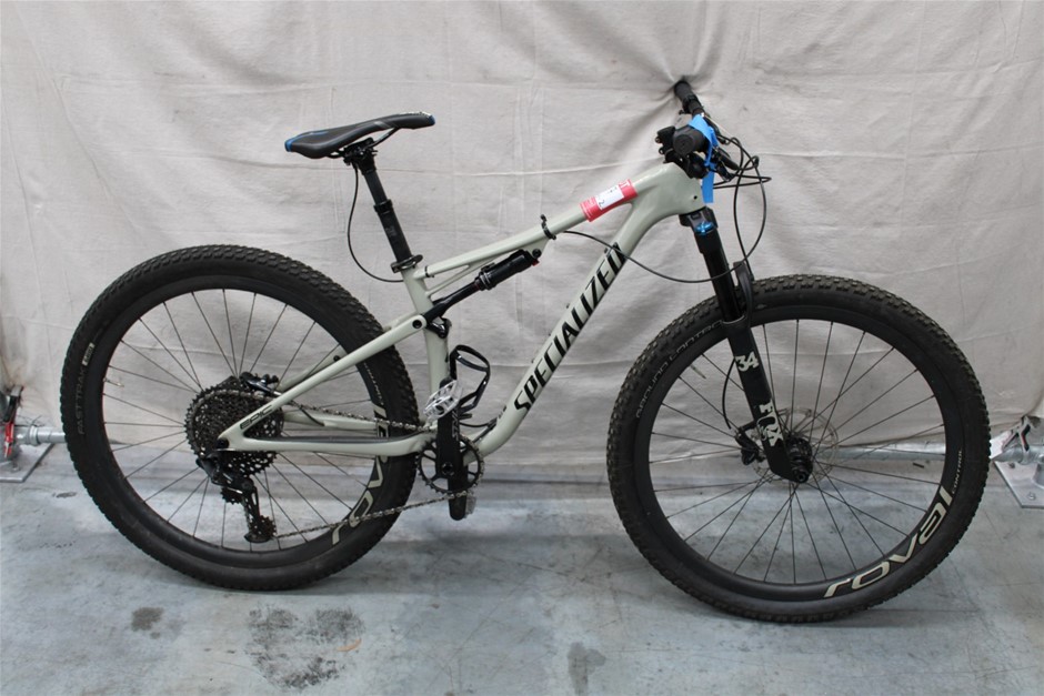 giant soft tail mountain bike