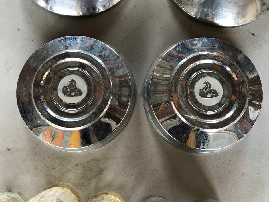 Pair of Holden Hub Caps Auction (00275042396) Grays Australia