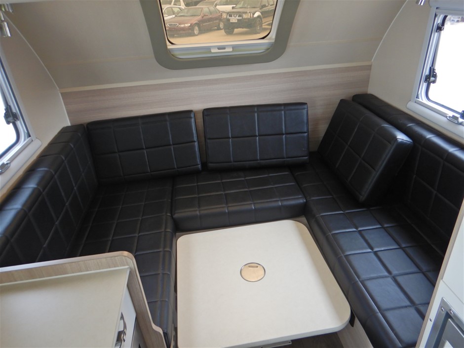 2019 Ezy Trail Winton10 11" Caravan (Pooraka, SA) Auction (000160022502) Grays Australia