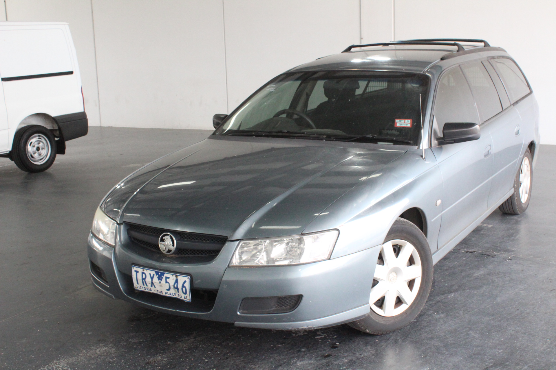 2005 Holden Commodore Executive VZ Automatic Wagon Auction (0001 ...