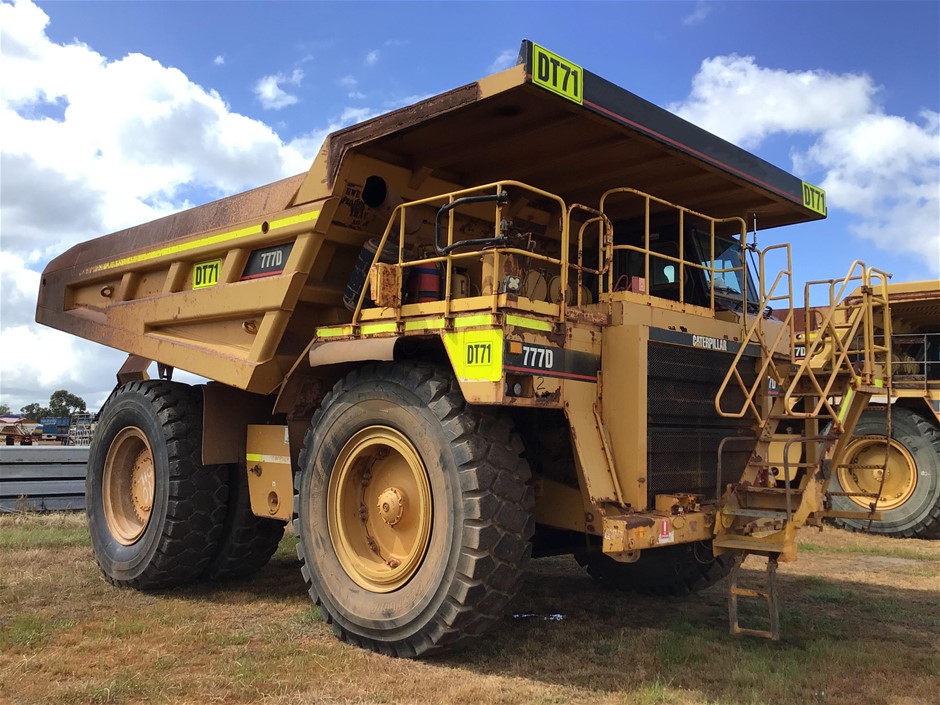 2002 Caterpillar 777D Rigid Dump Truck Auction (0002-9019239) | Grays ...