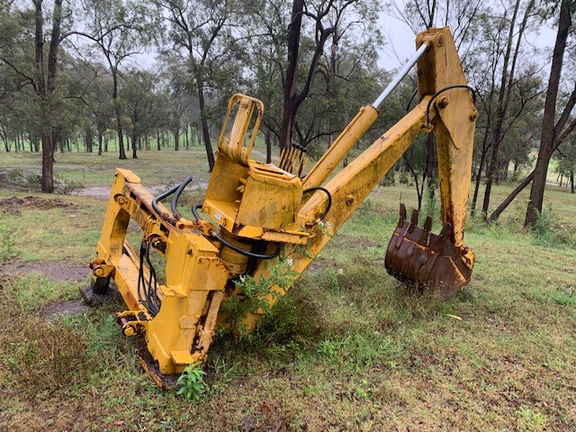 Massey Ferguson Backhoe Attachment Auction 0080 Grays Australia