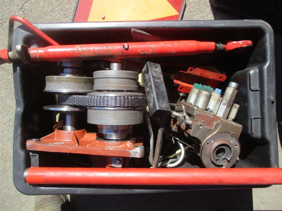 2011 New Holland Boomer 8N Tractor Auction (00017028947) Grays Australia