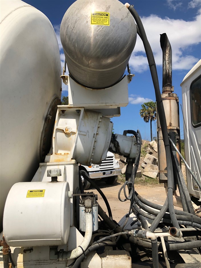 Mack Concrete Agitator Truck Auction (00015042994) Grays Australia