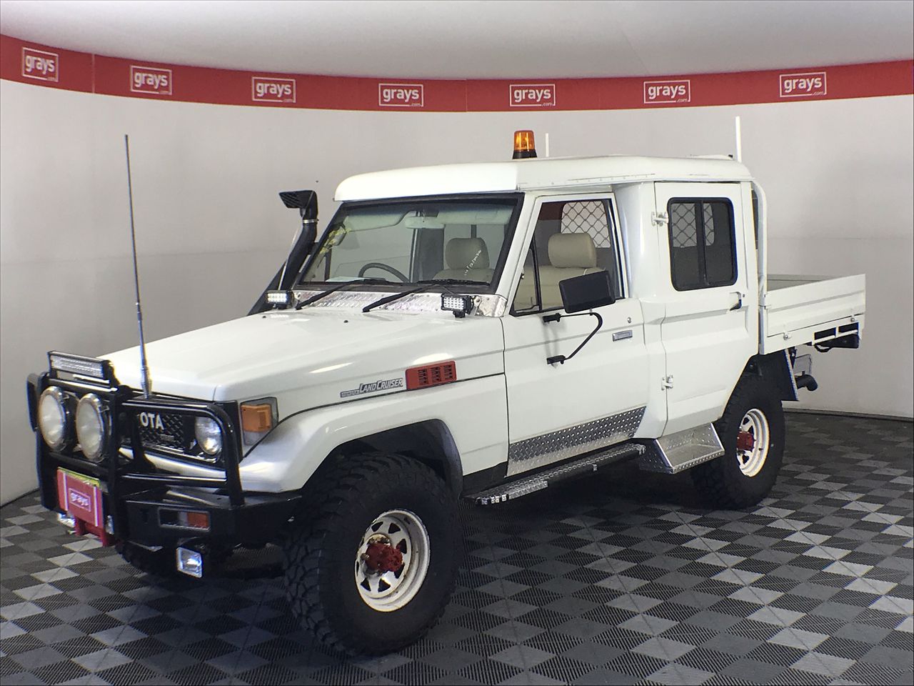 used toyota landcruiser utes for sale