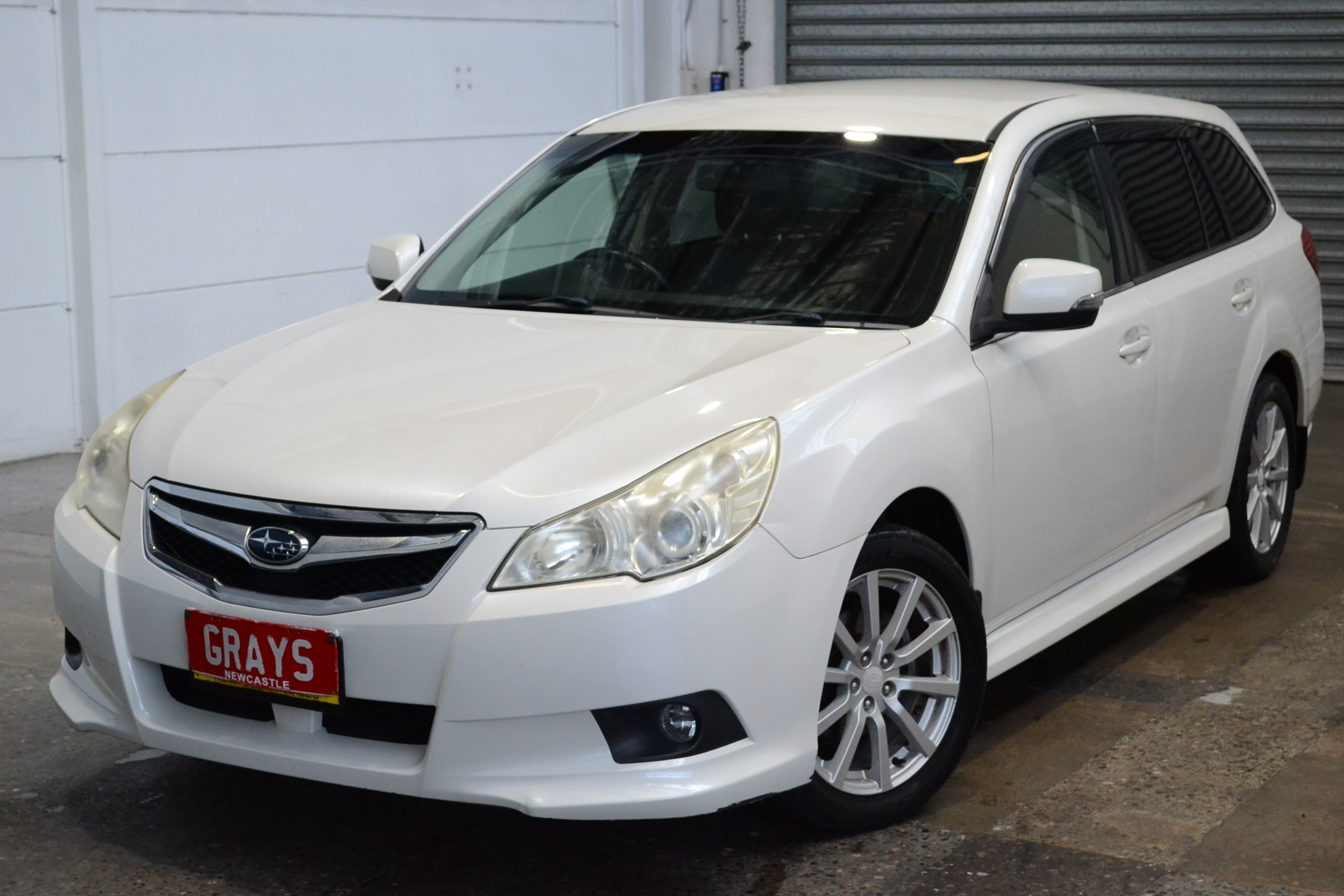 2011 Subaru Liberty:  Fuel Economy, Performance & More! - 6dqkctq