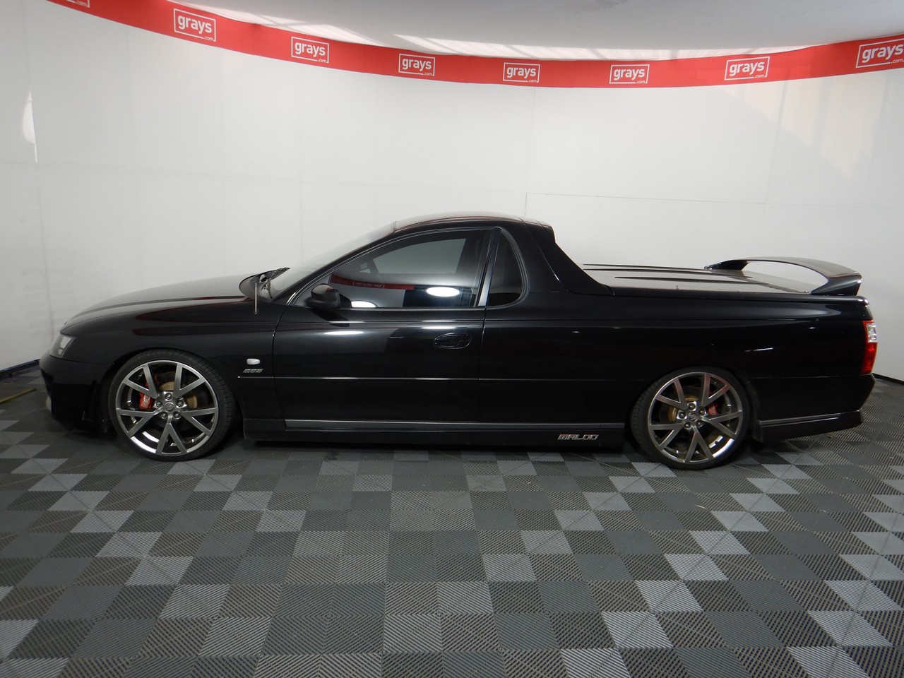 04 Vy Hsv Maloo R8 Automatic Ute Auction 0001 Grays Australia