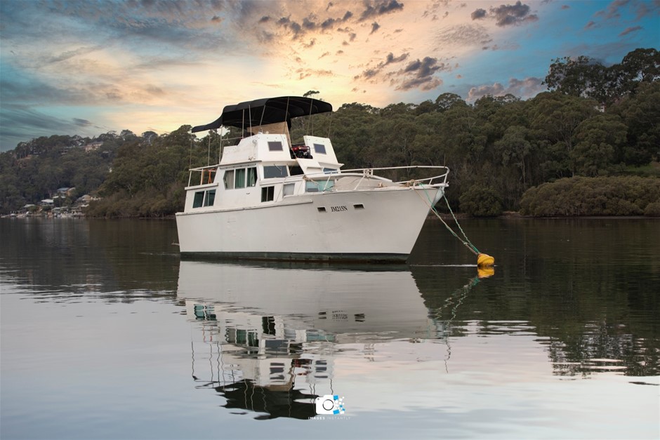 40FT CUSTOM TIMBER FLYBRIDGE CRUISER
