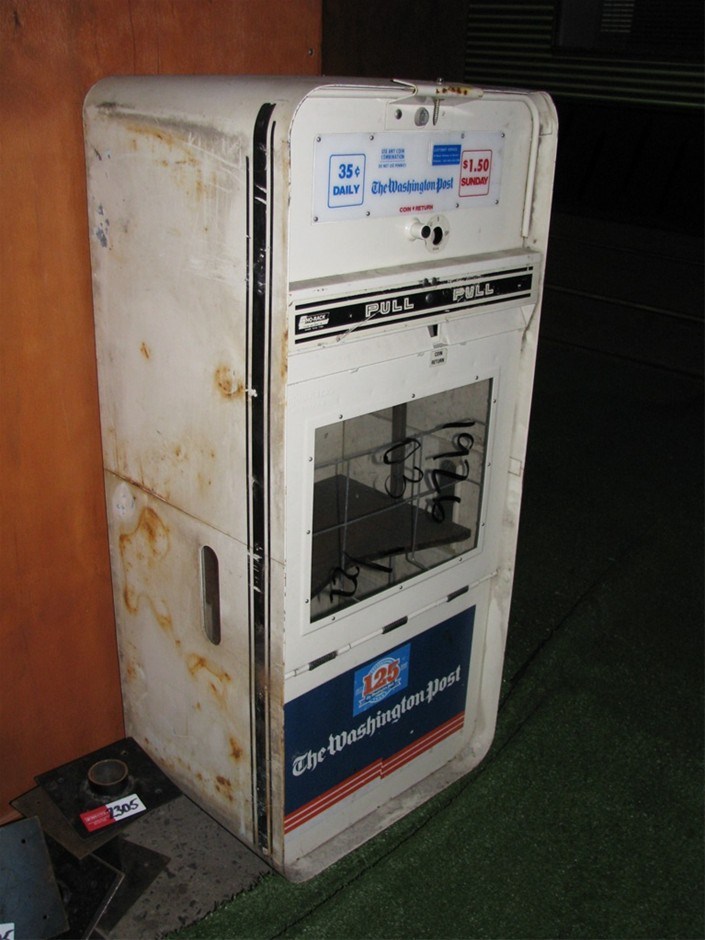 U.S. Style Newspaper Vending Machine ShoRack by Kaspar; Coinoperated; Wh Auction (2302
