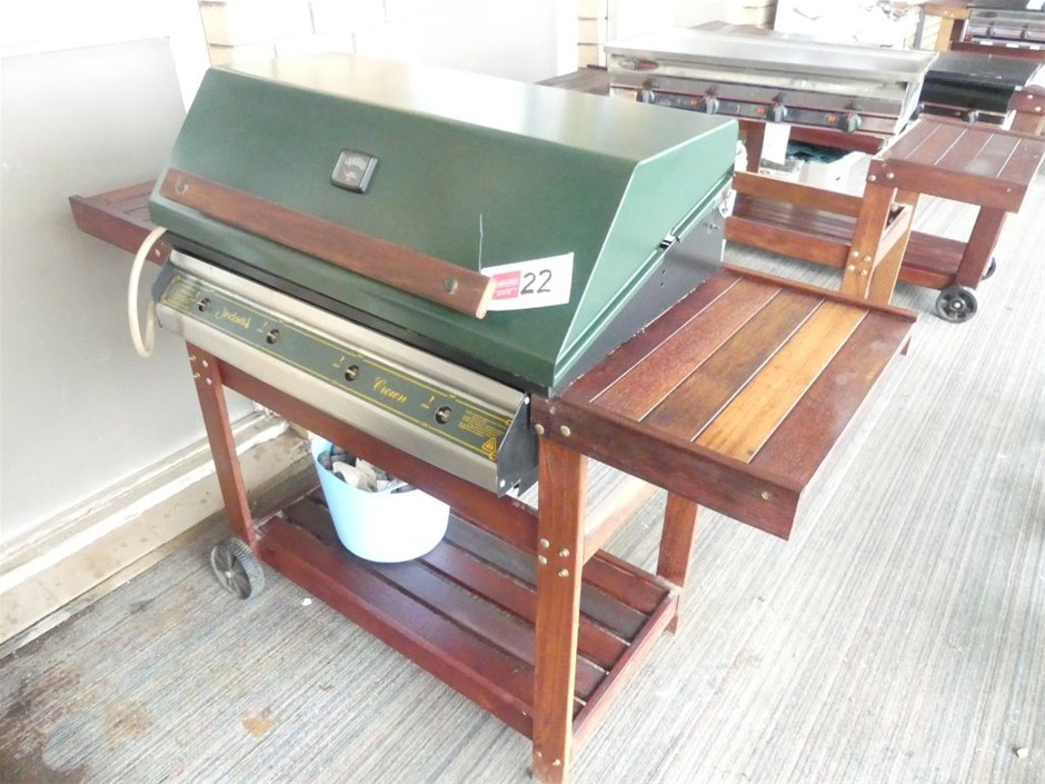 Crown Jindara Unused 4 Burner Hooded Gas BBQ Auction (0022-5045267) | Grays  Australia