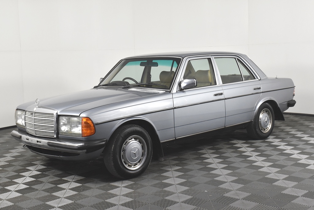 1980 Mercedes Benz 300D Diesel Automatic Sedan Auction (0001-3495761 ...