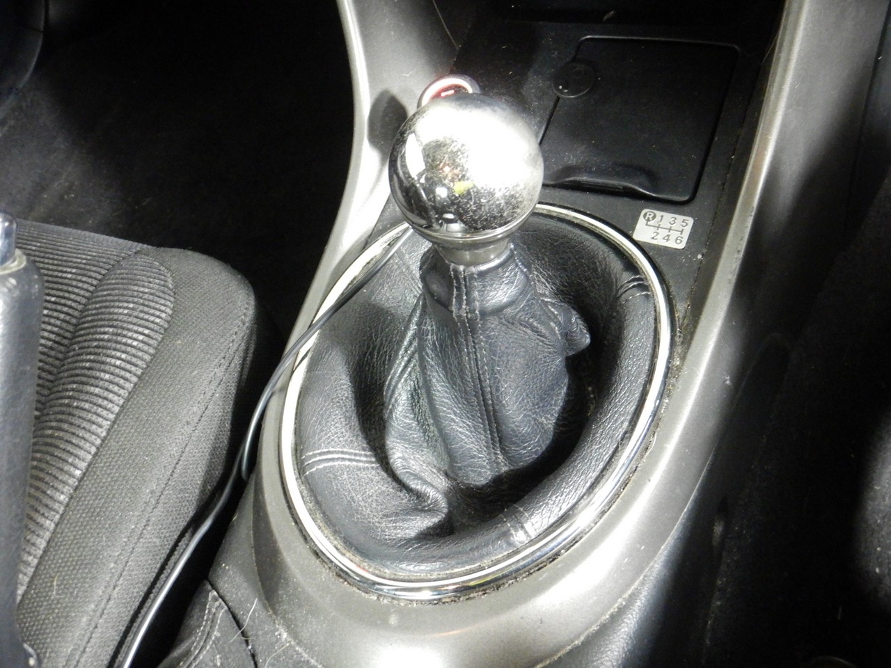 Lexus is200 shift deals knob