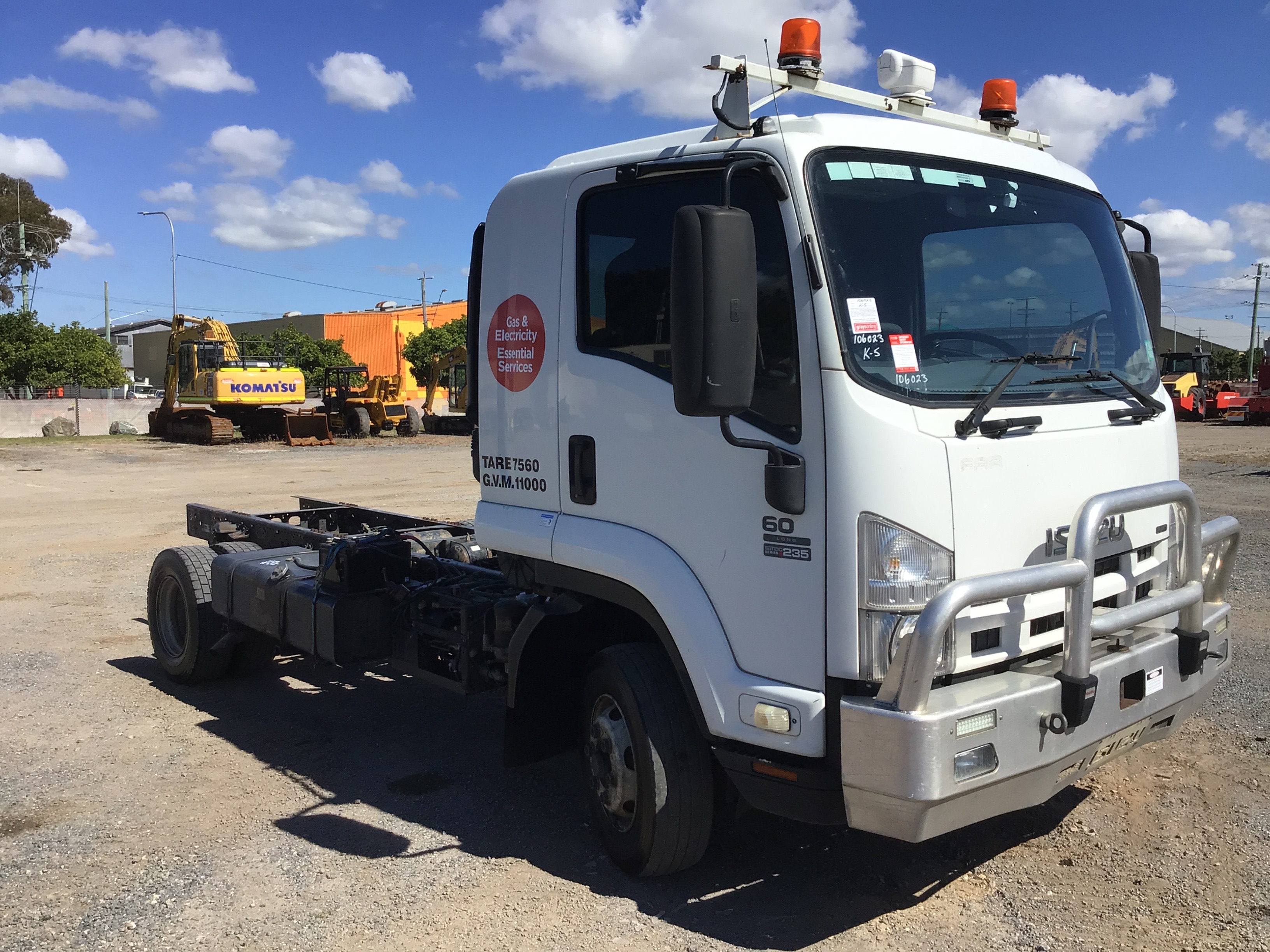 2009 Isuzu Frr 600 4 X 2 Cab Chassis Truck Auction 0001 7033435