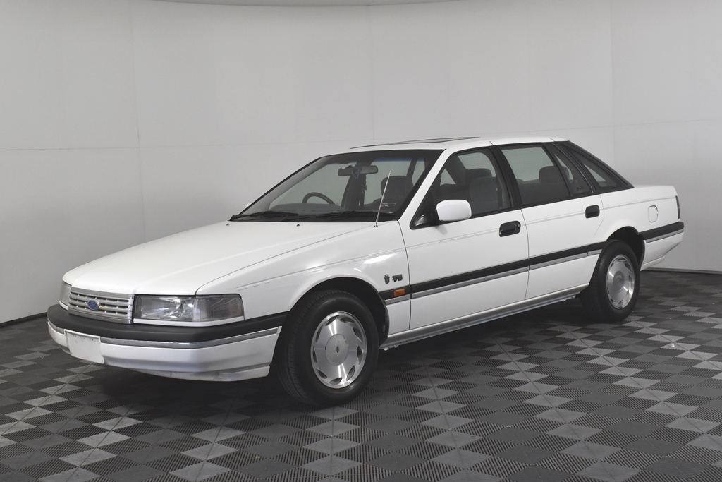 1993 Ford Fairlane Ghia NC Automatic Sedan Auction (0001-3496177 ...