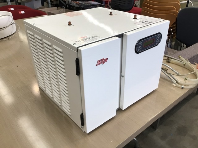 ZIP Hydrotap Hot and Cold Water Dispenser Auction (0022-9025340) | Grays  Australia