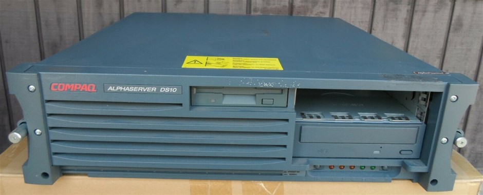 HP Compaq DEC AlphaServer 3X-73BAA-AX Alpha Server DS10 600MHz 