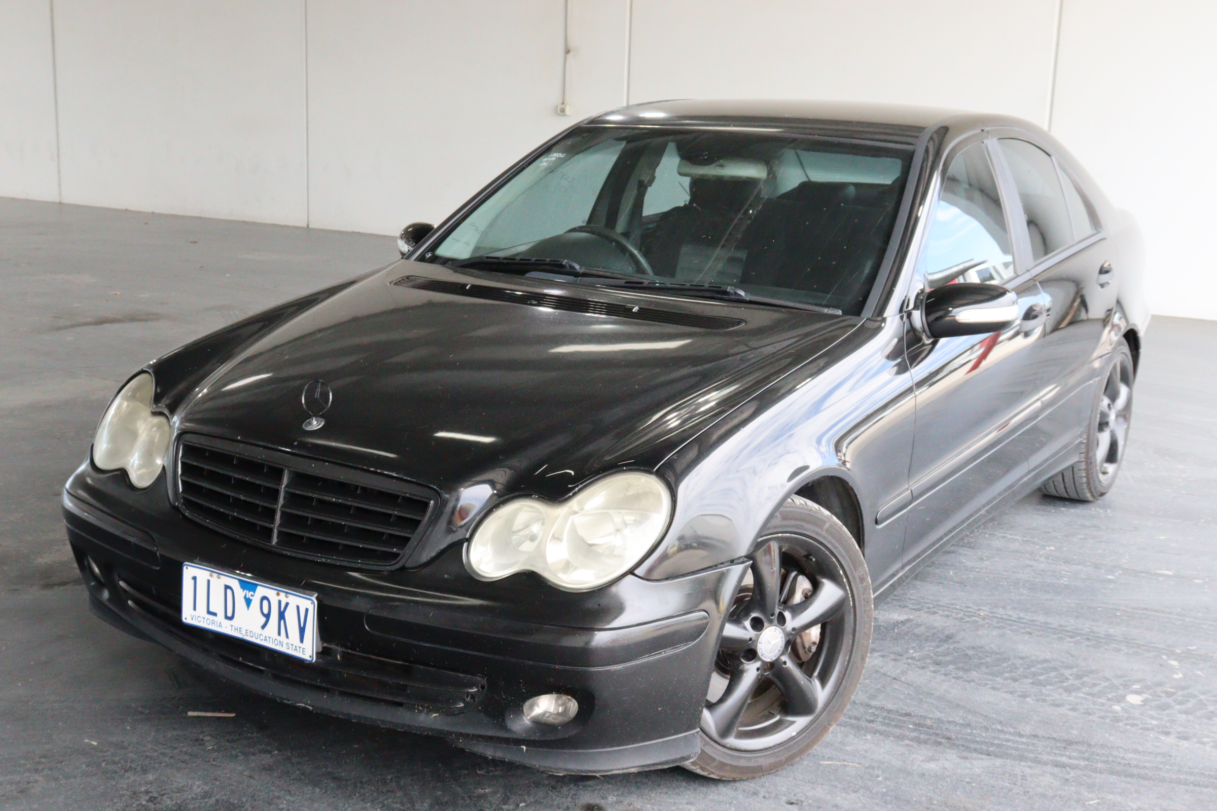 2004 Mercedes Benz C180 K Classic W203 Automatic Sedan