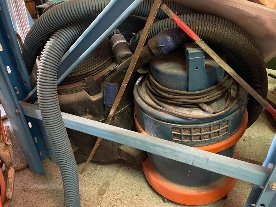 2 Vacuums Auction (00943020401) Grays Australia