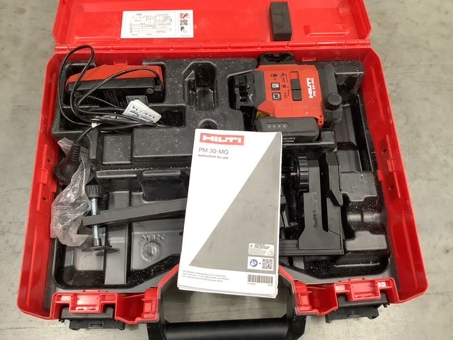 Hilti pm 30 -MG Laser Level Auction (0011-9027163) | Grays Australia