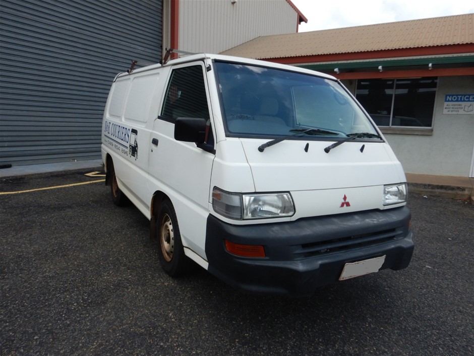 2010 Mitsubishi Express SJ Van Auction (0005-8014140) | Grays Australia