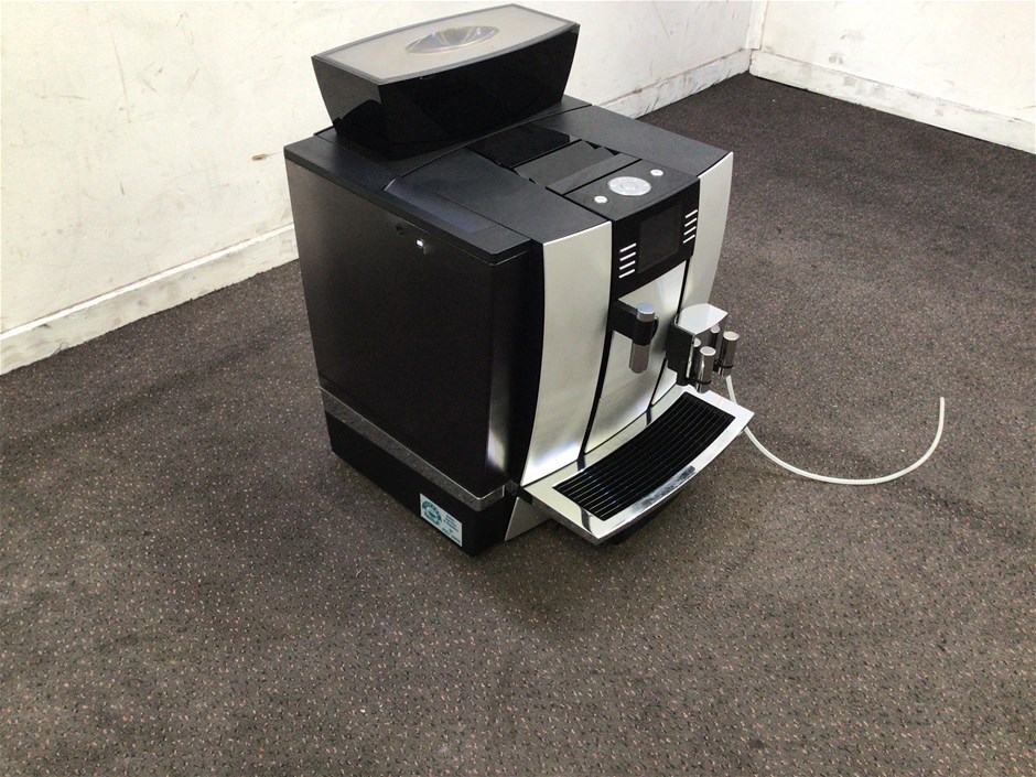 Jura GIGA W3 professional Coffee Machine Auction (01197039295) Grays