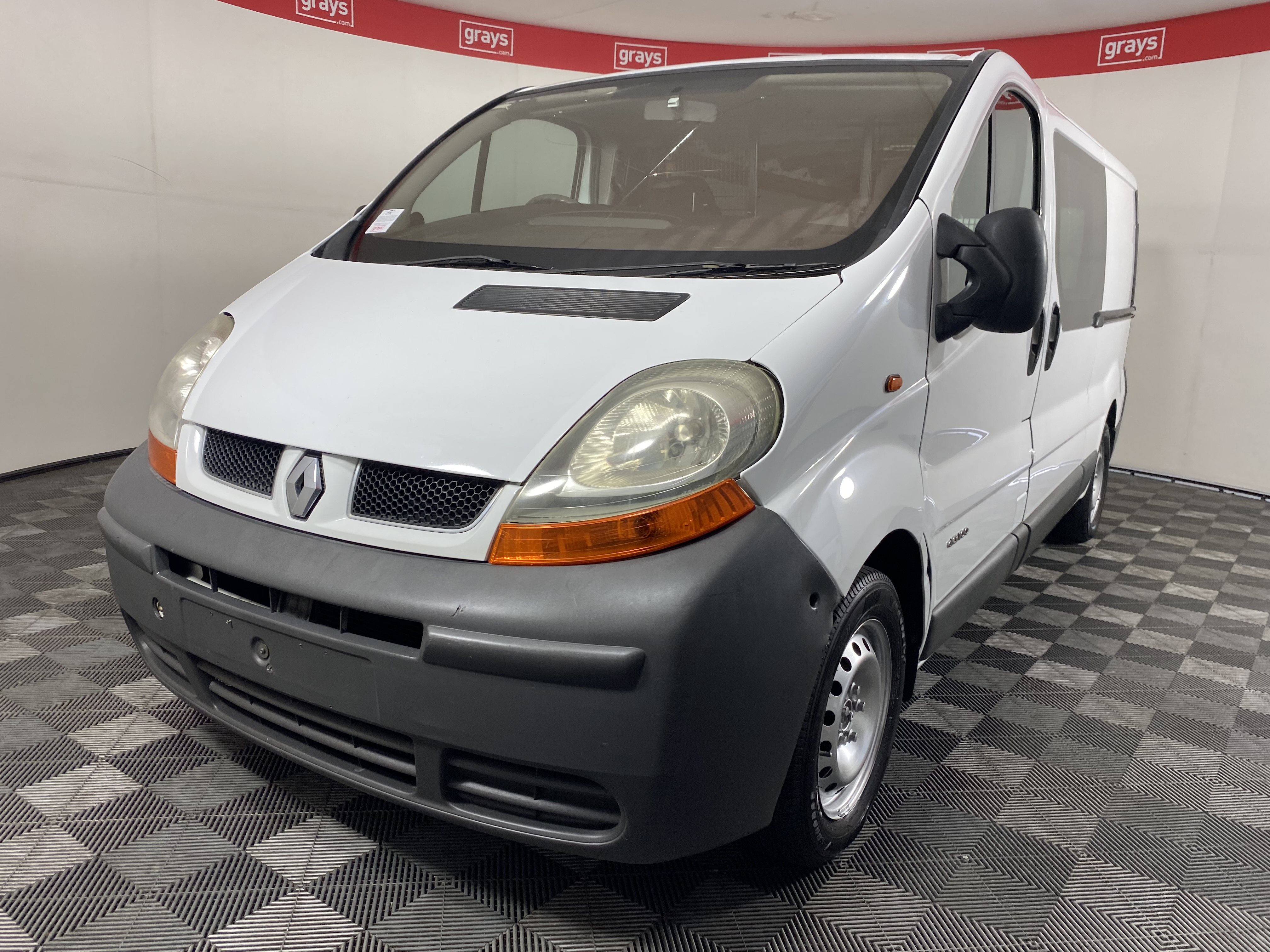 2006 store renault trafic