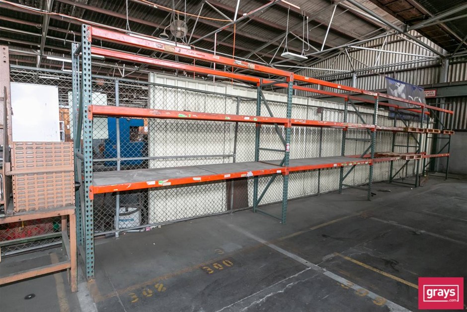 Brownbuilt Pallet Racking Auction (01195046870) Grays Australia